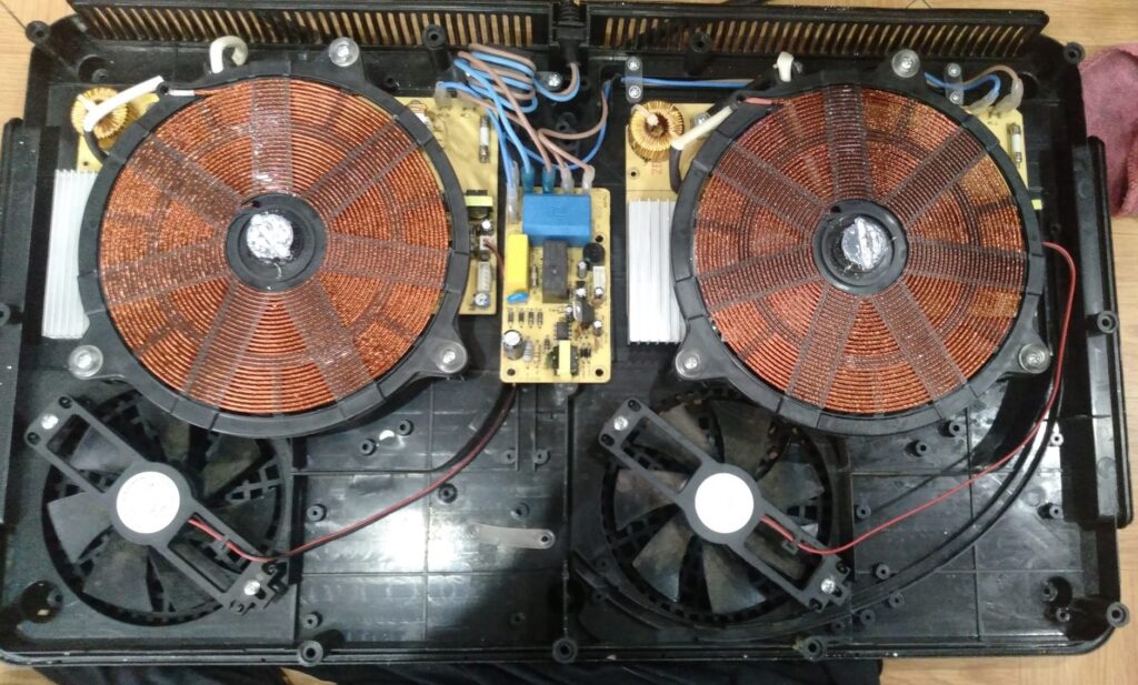 dich-vu-sua-bep-tu-rommelsbacher