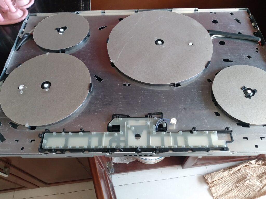 sua-chua-bep-dien-tu-tai-nha